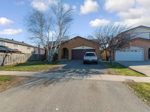 384 Centre St N, Brampton, ON L6V 3L6