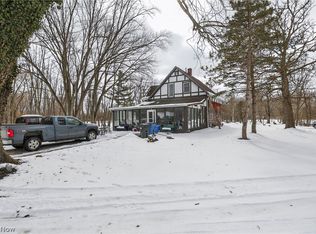 9491 Root Rd, North Ridgeville, OH 44039