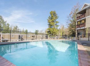 87-8585 SW Canyon Ln #35, Portland, OR 97225