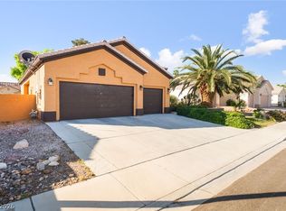 5213 Red Glory Dr, Las Vegas, NV 89130