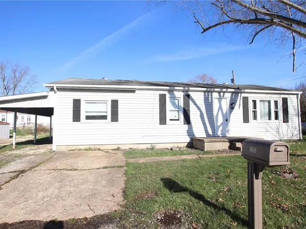 205 Debbie Ln, Cuba, MO 65453