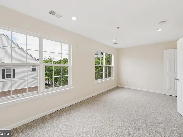 3802 Dominion Mill Dr — Photo 13