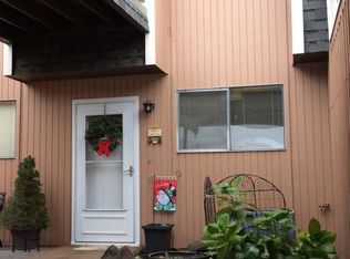 84 Greenview Dr, Yakima, WA 98908