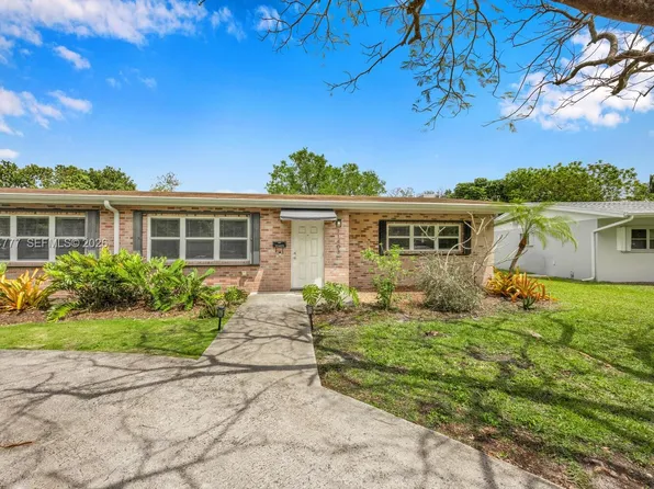 11401 SW 81st Rd, Pinecrest, FL 33156