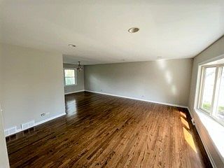 5th image of 1154 E 172nd St