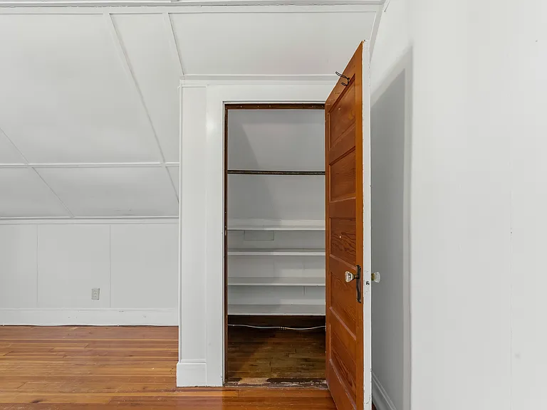 32-34 Salem St #3 — Photo 12