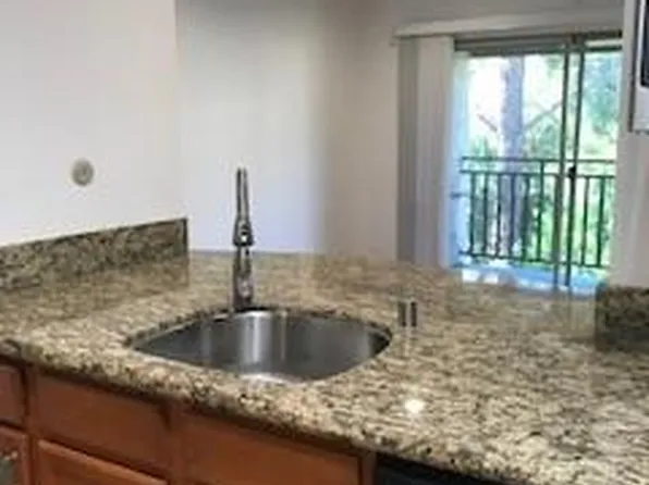 7502 Parkway Dr Unit 307, La Mesa, CA 91942