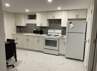 14 Dewhurst St #3, Staten Island, NY 10314