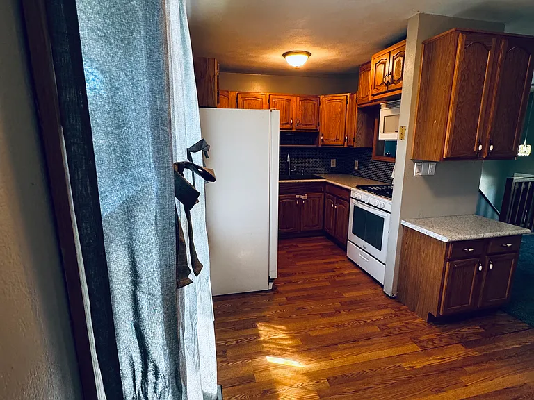 1108 N Algonquin Dr — Photo 5