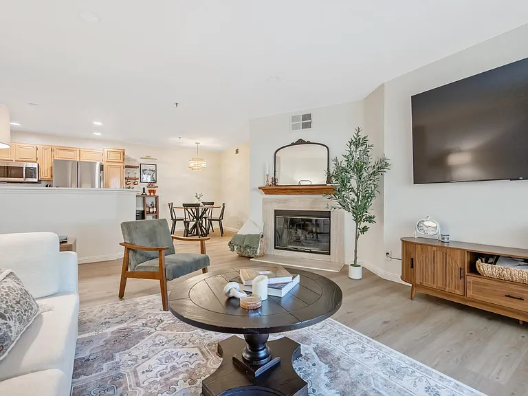 5837 Oak Bend Ln #310 — Photo 3