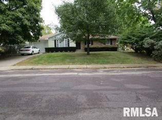 5514 N Jester Ln, Peoria, IL