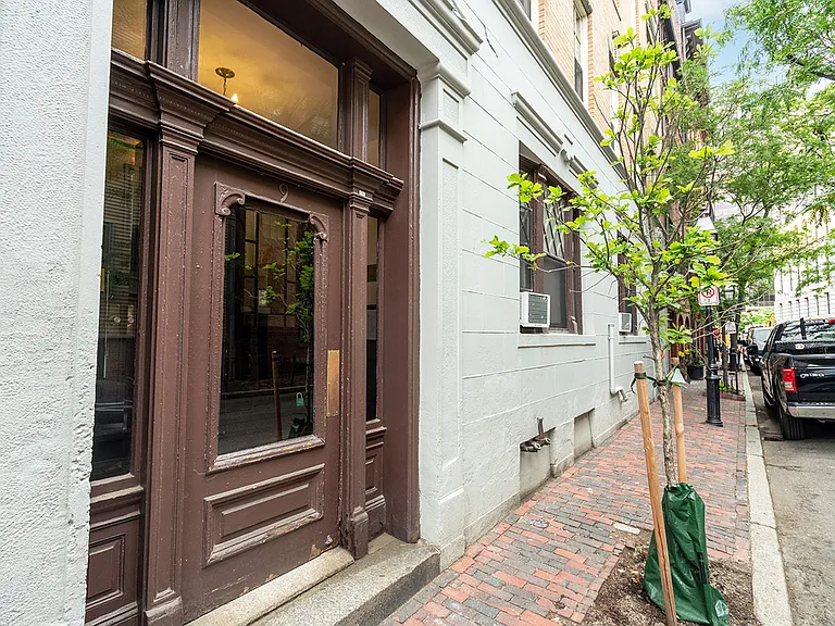 9 Myrtle St #10 — Photo 2