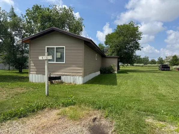 7950 Highway 2 E Lot 114, Minot, ND 58701