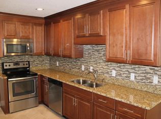 11555 Sedgemoore Dr N, Jacksonville, FL 32223