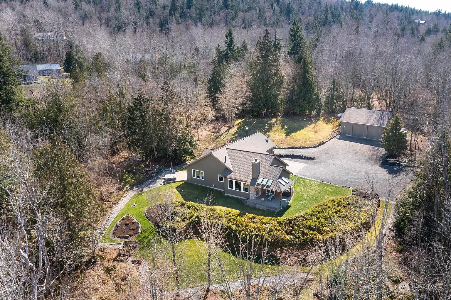2925 Raven Crest photo 1