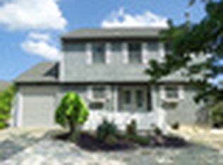 55 Spinnaker Ct, Bayville, NJ 08721