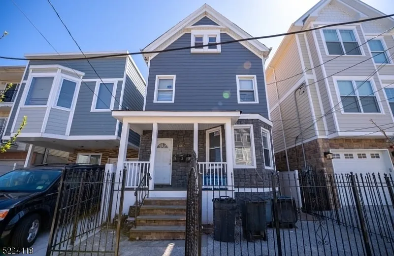 226 Fairmount Ave #1
