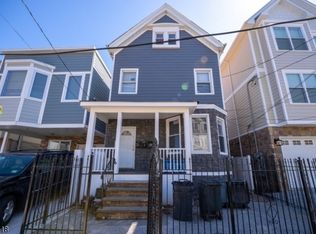 226 Fairmount Ave #1, Newark, NJ 07103