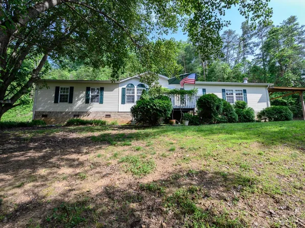 311 Burke St, Hickory, NC 28601