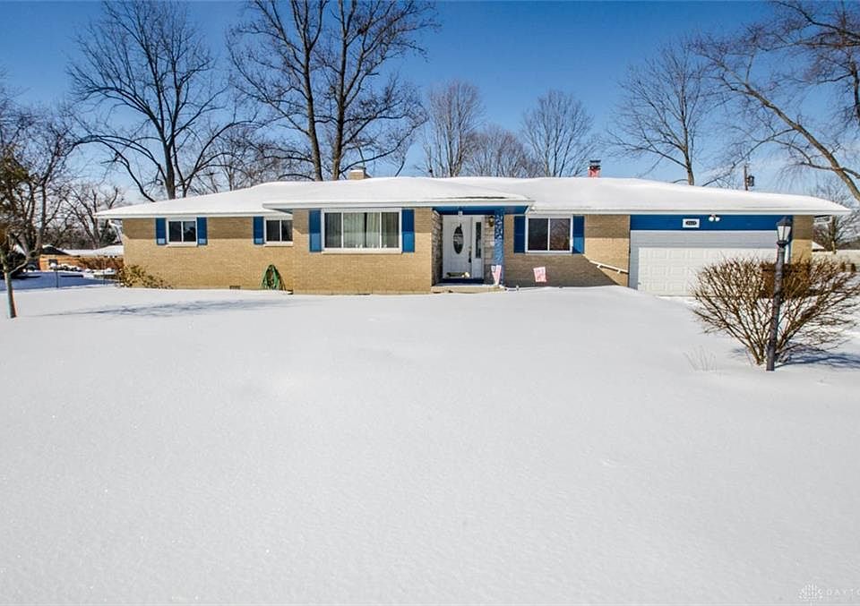 1st image of 2413 Red Apple Dr
