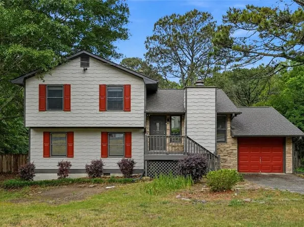 3262 Summer Wood Cir, Snellville, GA 30039