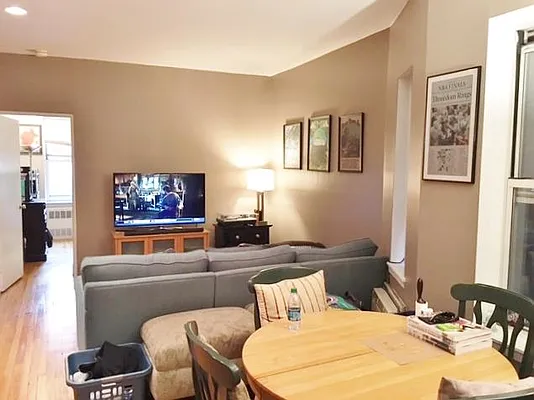 Rented by Sandra Greer Real Estate | media 2