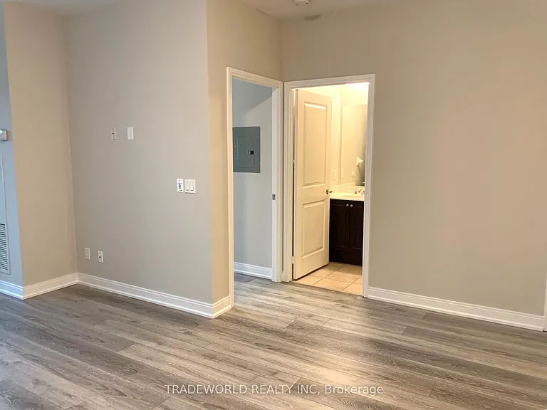 88 Broadway Ave #306 — Photo 3