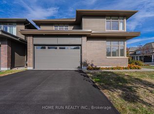 100 Lochhouse Walk, Ottawa, ON K2J6A4