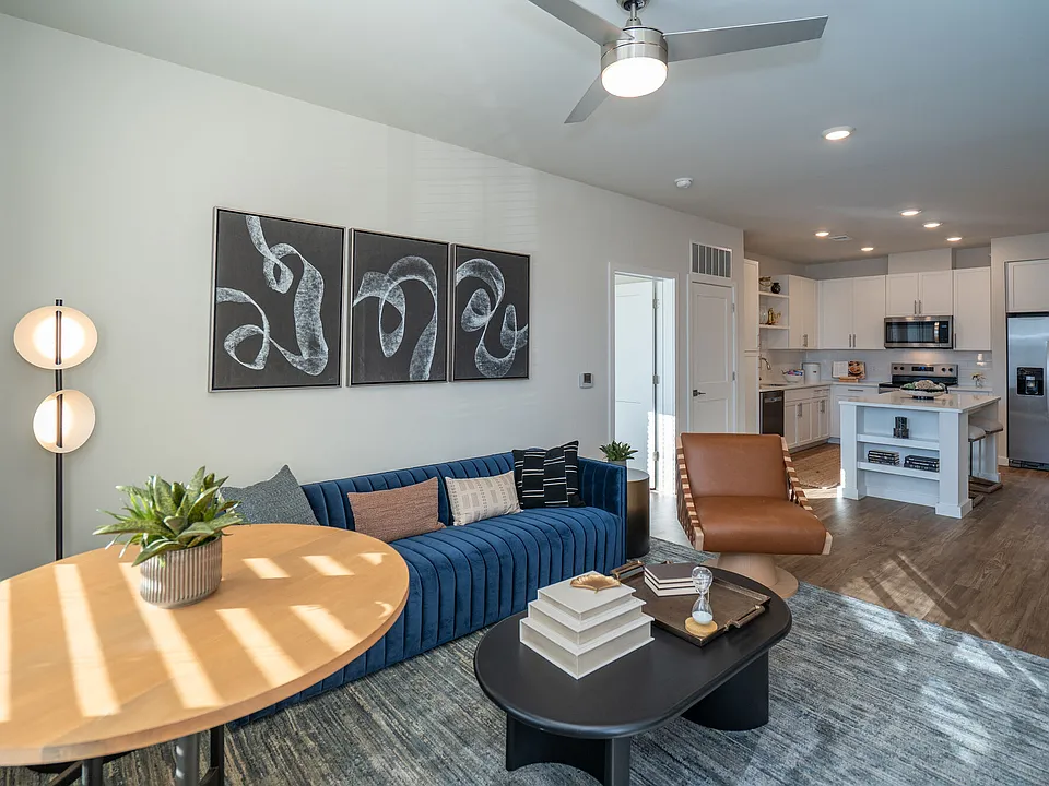 Ascend Pinegrove apartments community photo