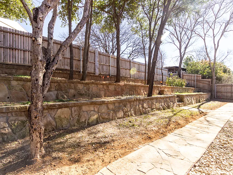3700 Murphy Dr — Photo 14