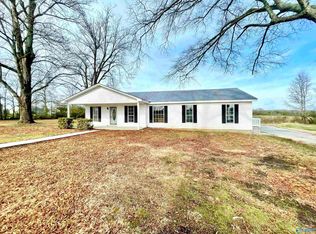 77 Carter St, Rainsville, AL 35986
