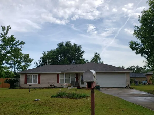 31 Stevens Dr, Midway, FL 32343