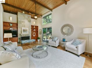 8034 Shepherd Canyon Rd, Oakland, CA 94611