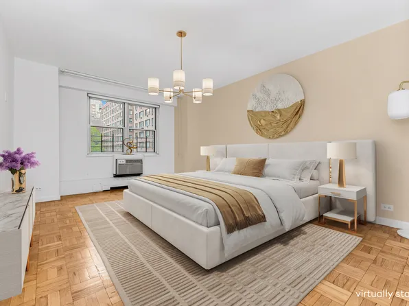 1175 York Avenue image 3 of 8