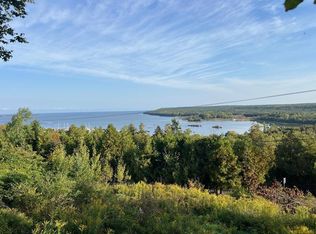 4142 Bluff Cir, Fish Creek, WI 54212