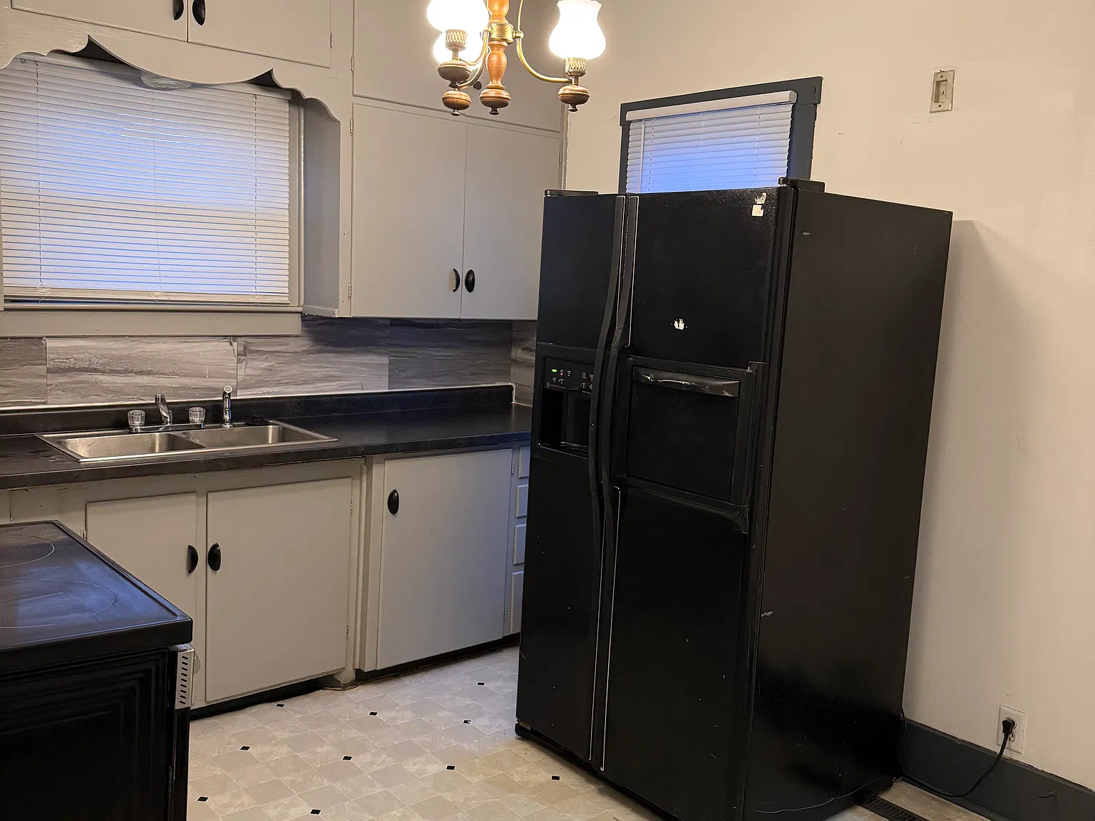 2 bed, 1.5 bath, 816 sqft, $950 — Photo 4