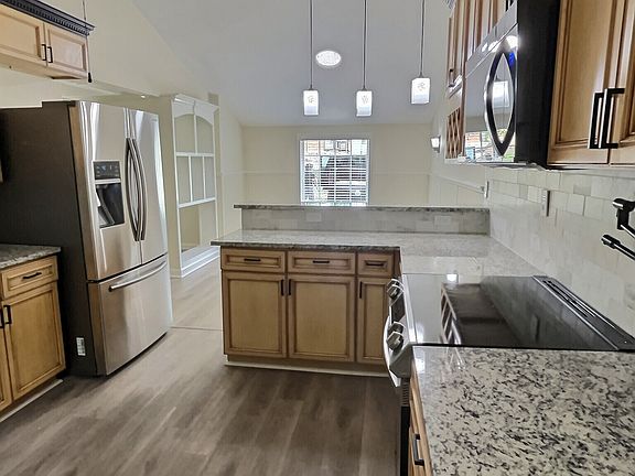 4th image of 2236 Brannen Rd SE