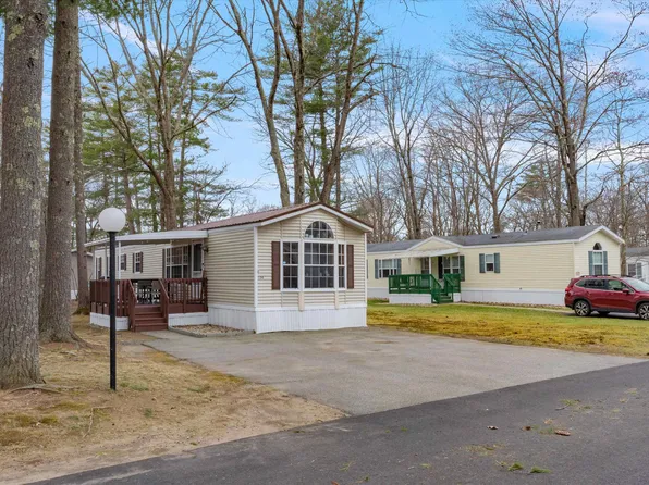 124 Colonial Village, Somersworth, NH 03878