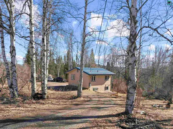 261 Skyridge Dr, Fairbanks, AK 99712
