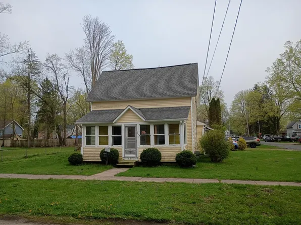 109 E Cass St, Bangor, MI 49013