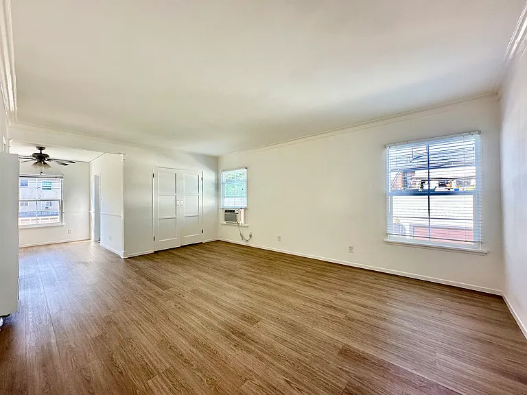 1325 N Fairfax Ave #10 — Photo 1