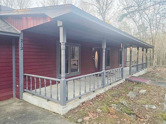 4th image of 212 Rock Hill Rd