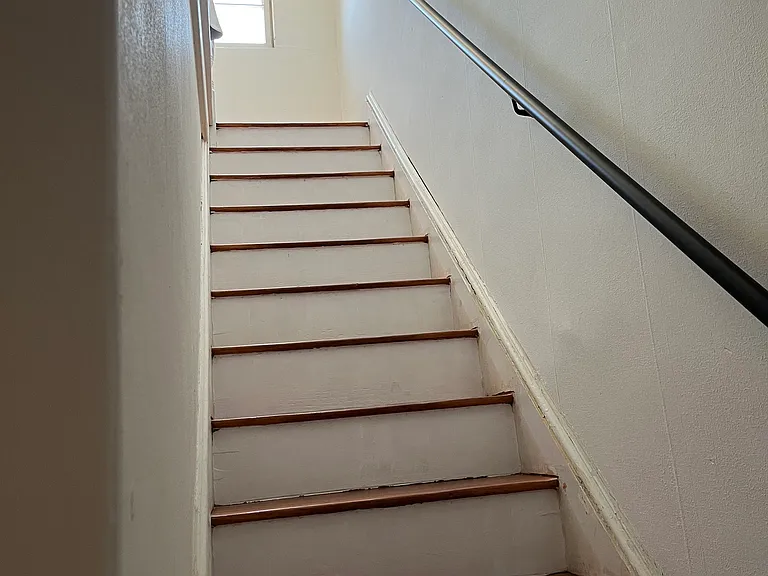 223 Wendover St — Photo 24