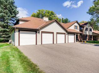 5 Fox Ridge Ct APT A, West Saint Paul, MN 55118