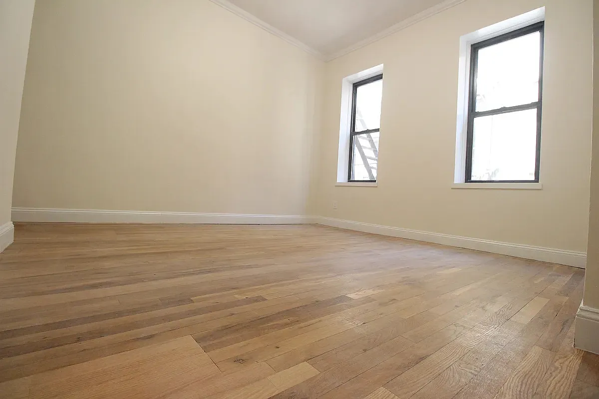 192 Claremont Avenue — Photo 3