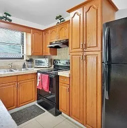 2103 Bills Dr — Photo 17