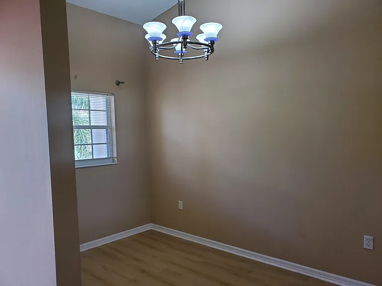 4240 Central Sarasota Pkwy — Photo 9