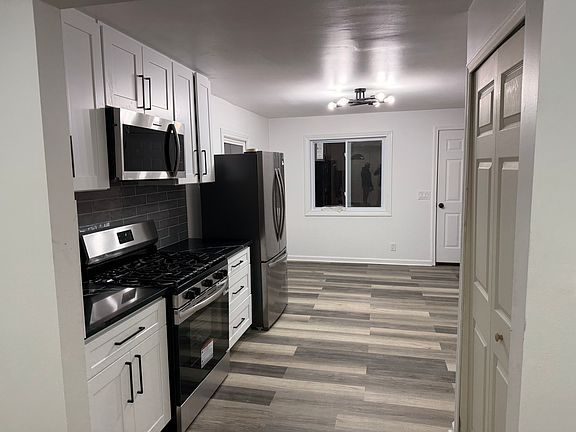 4th image of 167 Osborne St
