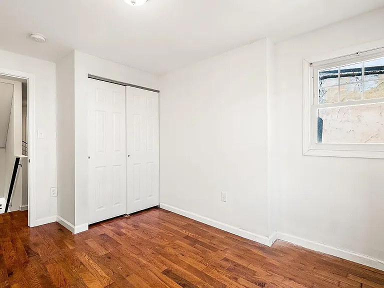 2157 N Franklin St — Photo 8