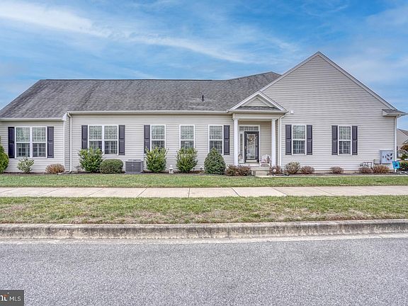 2nd image of 331 Obelisk Ln